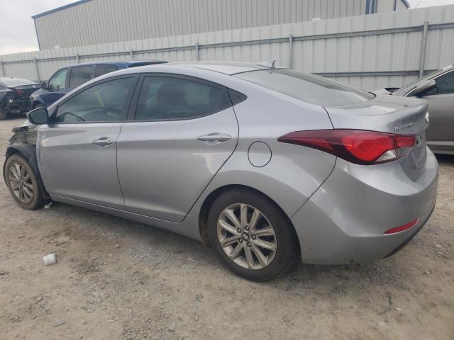 5NPDH4AE7GH765411 - 2016 HYUNDAI ELANTRA SE SILVER photo 2