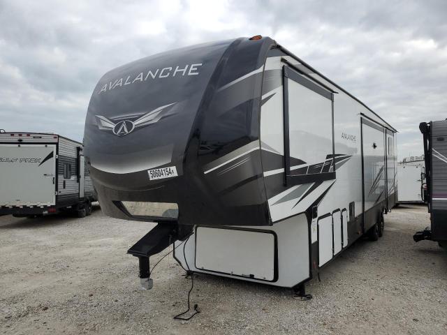 4YDF37826ME761430 - 2021 KEYSTONE AVALANCHE თეთრი ფოტო 2