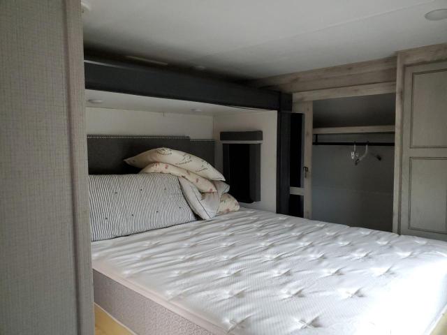 4YDF37826ME761430 - 2021 KEYSTONE AVALANCHE თეთრი ფოტო 5