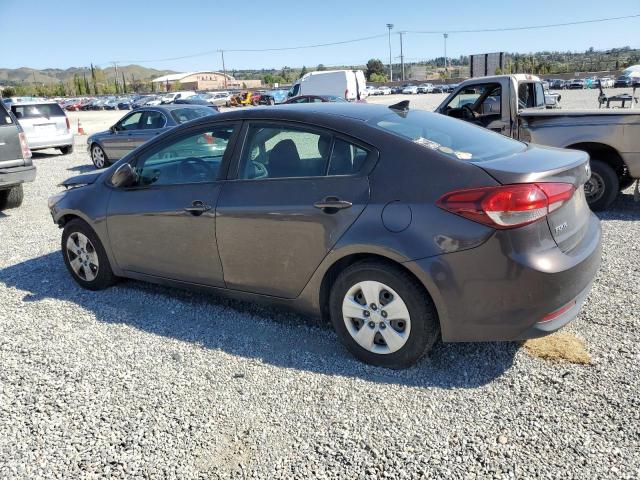 3KPFK4A73HE104766 - 2017 KIA FORTE LX BROWN photo 2