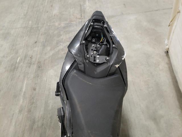 JKBZXJH10PA015548 - 2023 KAWASAKI ZX636 K BLACK photo 6