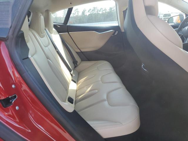 5YJSA1E25HF198612 - 2017 TESLA MODEL S RED photo 10