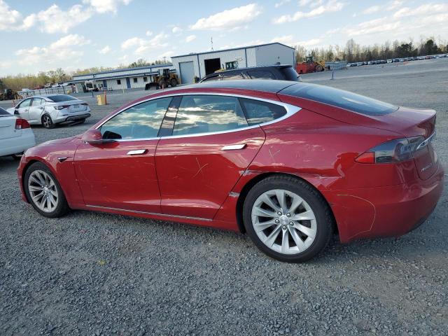 5YJSA1E25HF198612 - 2017 TESLA MODEL S RED photo 2