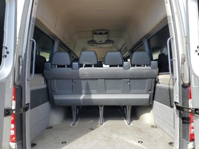 WDZPE8CD5HP399696 - 2017 MERCEDES-BENZ SPRINTER 2500 Սպիտակ լուսանկար 10