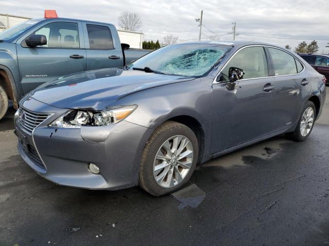 JTHBW1GG2D2008822 - 2013 LEXUS ES 300H SILVER photo 1