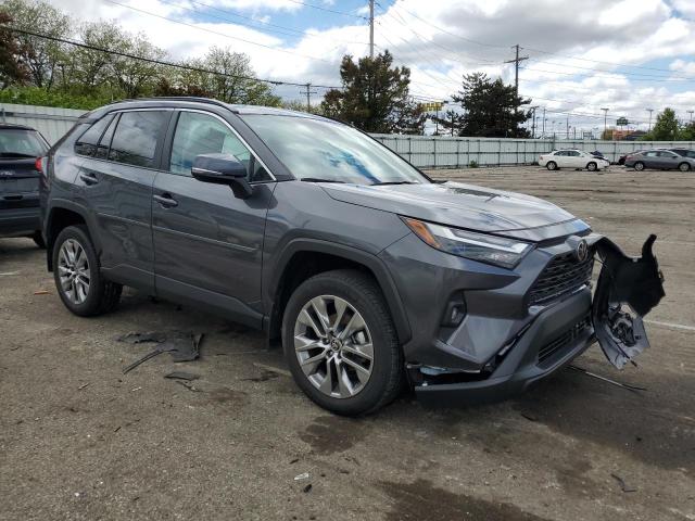 2T3A1RFV2NC312768 - 2022 TOYOTA RAV4 XLE PREMIUM GRAY photo 4