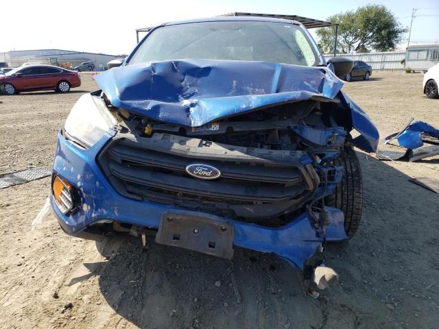 1FMCU0F76HUE74170 - 2017 FORD ESCAPE S BLUE photo 5