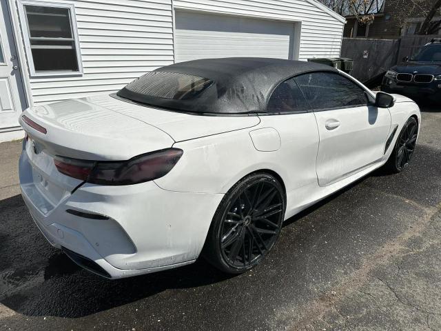 WBAFY4C51KBX39609 - 2019 BMW M850XI WHITE photo 3