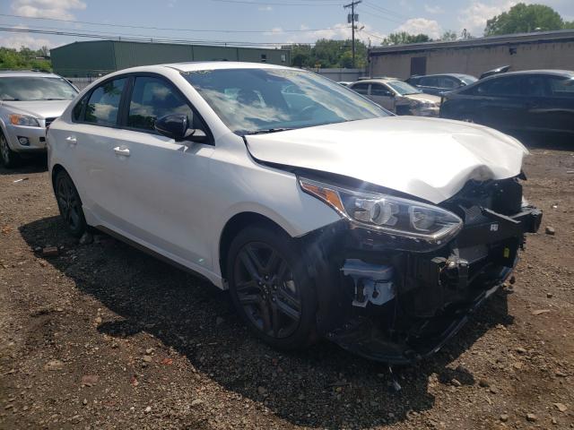 3KPF34AD2ME296596 - 2021 KIA FORTE GT LINE WHITE photo 1