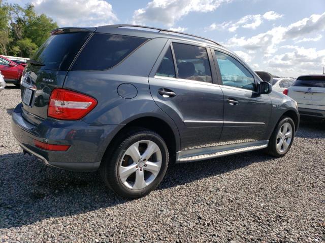 4JGBB2FB3AA617102 - 2010 MERCEDES-BENZ ML 350 BLUETEC GRAY photo 3