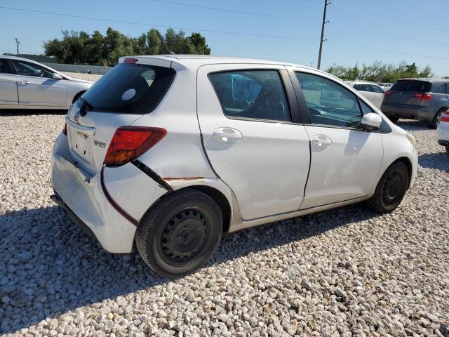 VNKKTUD31FA034504 - 2015 TOYOTA YARIS WHITE photo 3