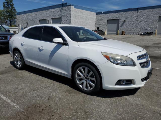 1G11E5SAXDF266985 - 2013 CHEVROLET MALIBU 2LT 白色 照片 4