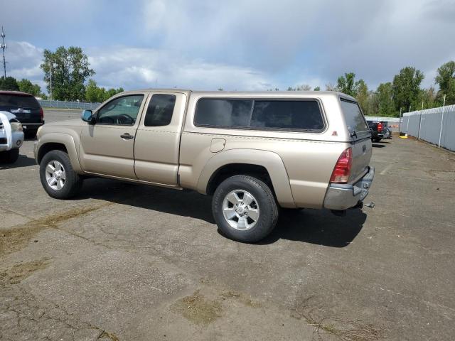 5TETU62N06Z194714 - 2006 TOYOTA TACOMA PRERUNNER ACCESS CAB GOLD photo 2