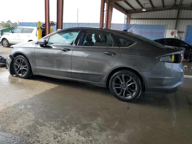 3FA6P0HD0JR148802 - 2018 FORD FUSION SE GRAY photo 2