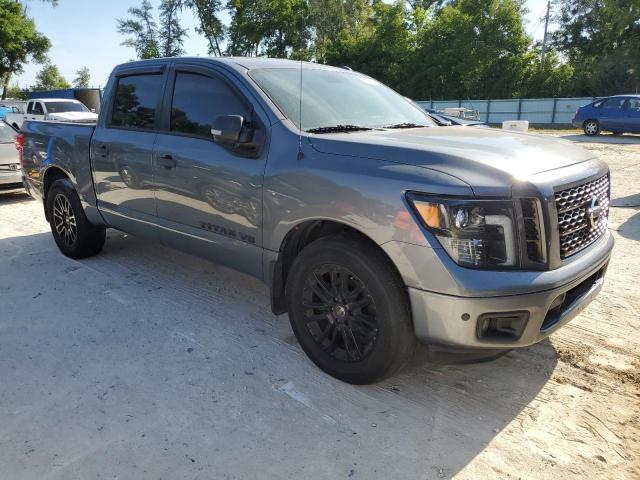 1N6AA1E61JN518611 - 2018 NISSAN TITAN SV GRAY photo 4