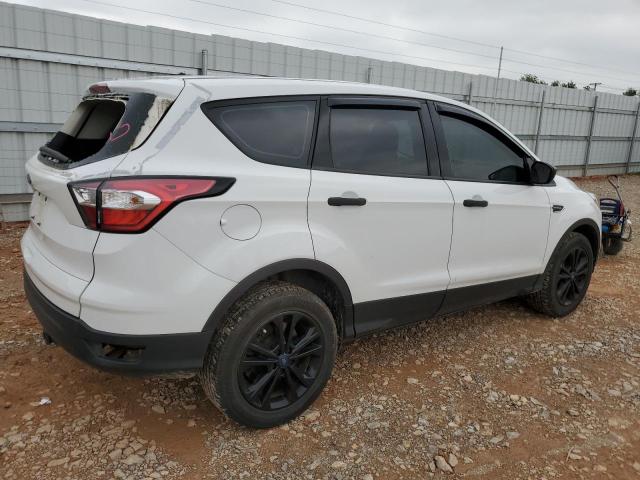 1FMCU0F78JUA97217 - 2018 FORD ESCAPE S WHITE photo 3