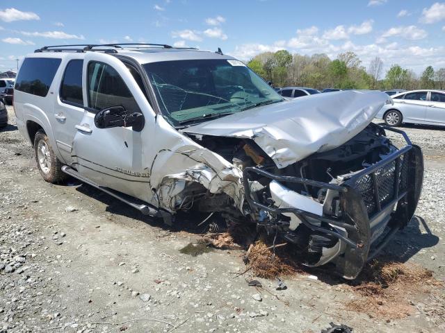 1GNSKJE78DR174437 - 2013 CHEVROLET SUBURBAN K1500 LT SILVER photo 4