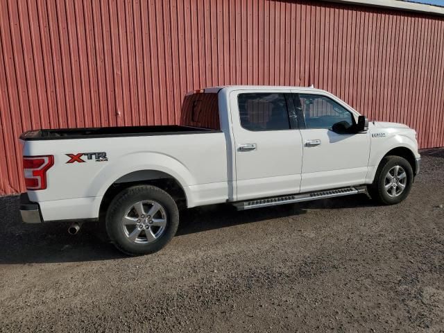 1FTFW1E5XJFE12539 - 2018 FORD F150 SUPERCREW WHITE photo 3