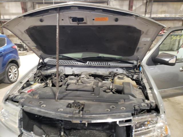 5LMFU28588LJ18391 - 2008 LINCOLN NAVIGATOR ნაცრისფერი ფოტო 11