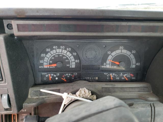 1GDL7H1C11J514754 - 2001 GMC C-SERIES C7H042 白色 照片 9