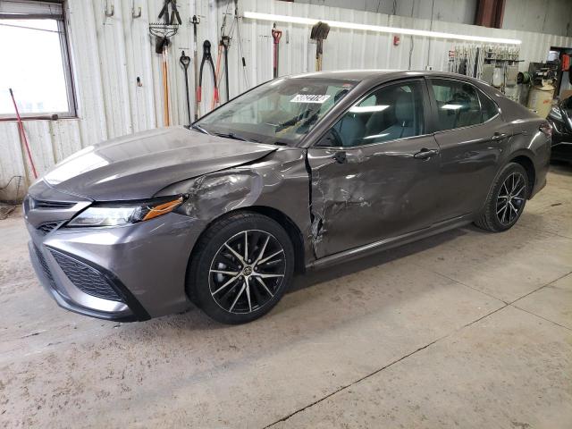 4T1G11AK2NU661574 - 2022 TOYOTA CAMRY SE GRAY photo 1