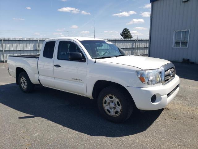 5TETX4CN8AZ678715 - 2010 TOYOTA TACOMA ACCESS CAB WHITE photo 4