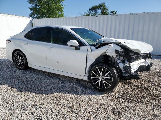 4T1G11AKXPU120159 - 2023 TOYOTA CAMRY SE NIGHT SHADE WHITE photo 4