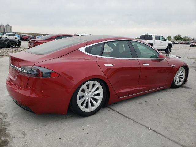 5YJSA1E29KF347384 - 2019 TESLA MODEL S RED photo 3