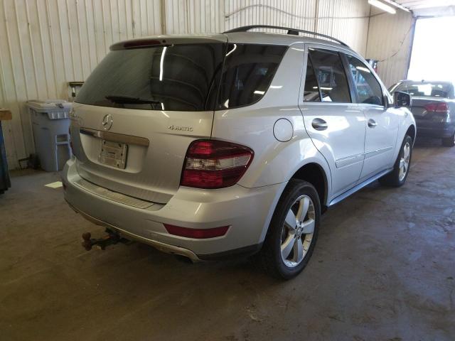 4JGBB8GB9BA628656 - 2011 MERCEDES-BENZ ML 350 4MATIC SILVER photo 3
