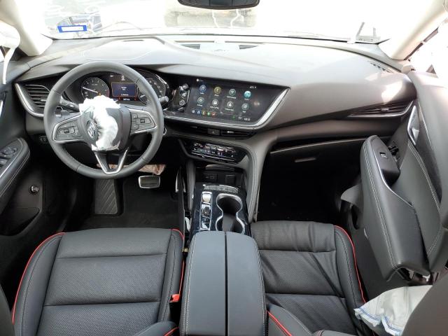 LRBFZNR44PD012222 - 2023 BUICK ENVISION ESSENCE შავი ფოტო 8
