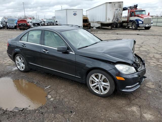 WDDGF8AB9DA833006 - 2013 MERCEDES-BENZ C 300 4MATIC BLACK photo 4