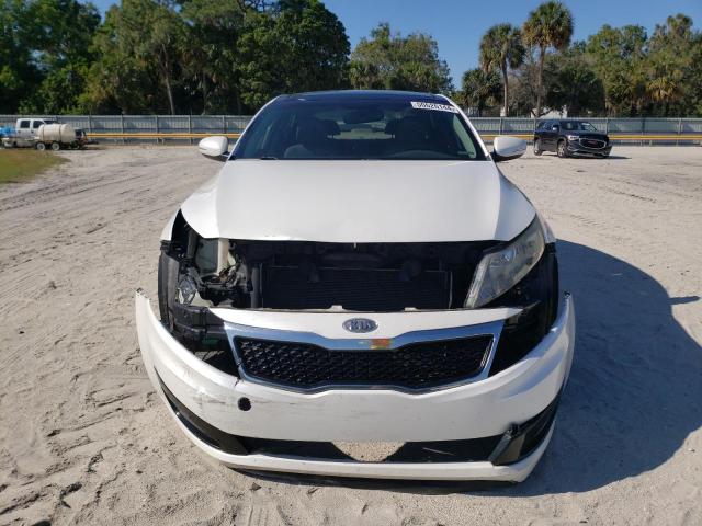 KNAGN4A72B5086112 - 2011 KIA OPTIMA EX WHITE photo 5