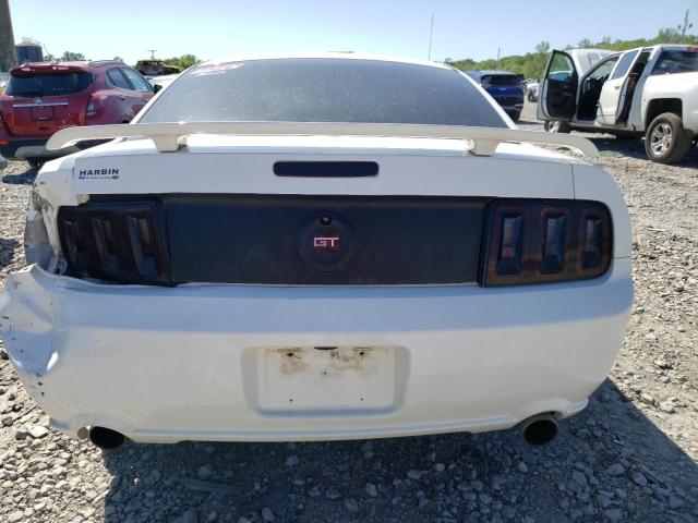 1ZVHT82H755161495 - 2005 FORD MUSTANG GT WHITE photo 6