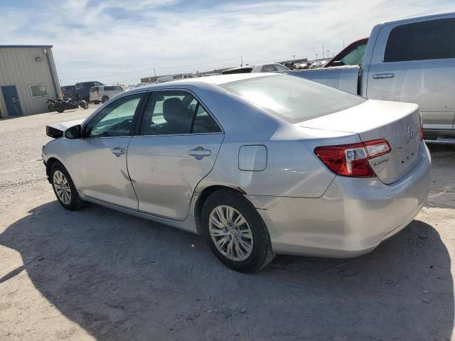 4T4BF1FK6ER422555 - 2014 TOYOTA CAMRY L SILVER photo 2