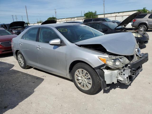4T4BF1FK6ER422555 - 2014 TOYOTA CAMRY L SILVER photo 4