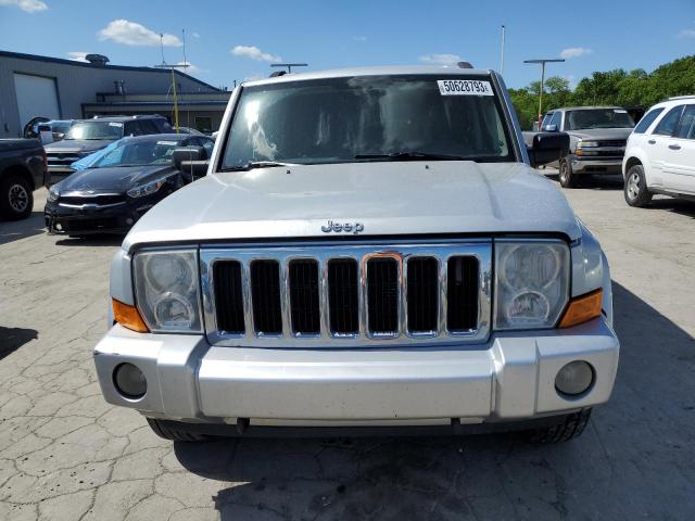 1J8HG48K97C621606 - 2007 JEEP COMMANDER 银色 照片 5
