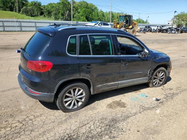 WVGRV7AX0HK000024 - 2017 VOLKSWAGEN TIGUAN WOLFSBURG BLACK photo 3