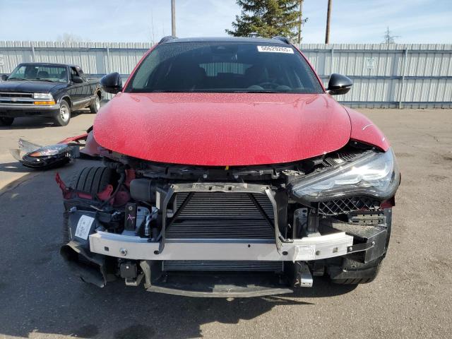 ZASPAKBN2R7D70328 - 2024 ALFA ROMEO STELVIO TI Қызыл фото 5