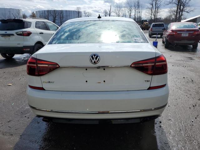 1VWDT7A30HC055517 - 2017 VOLKSWAGEN PASSAT R-LINE Weiß Foto 6