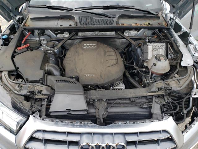 WA1CNBFY6J2205779 - 2018 AUDI Q5 PRESTIGE SILVER photo 11