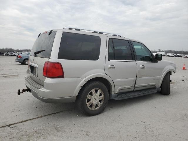 5LMFU28R13LJ02125 - 2003 LINCOLN NAVIGATOR SILVER photo 3