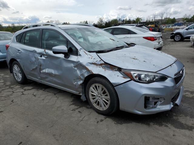 4S3GTAB66H3734343 - 2017 SUBARU IMPREZA PREMIUM SILVER photo 4