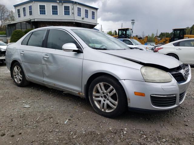 3VWEF71K57M184868 - 2007 VOLKSWAGEN JETTA WOLFSBURG 银色 照片 4