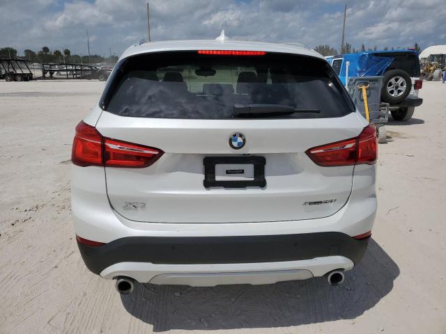 WBXJG9C08M5T51007 - 2021 BMW X1 XDRIVE28I WHITE photo 6