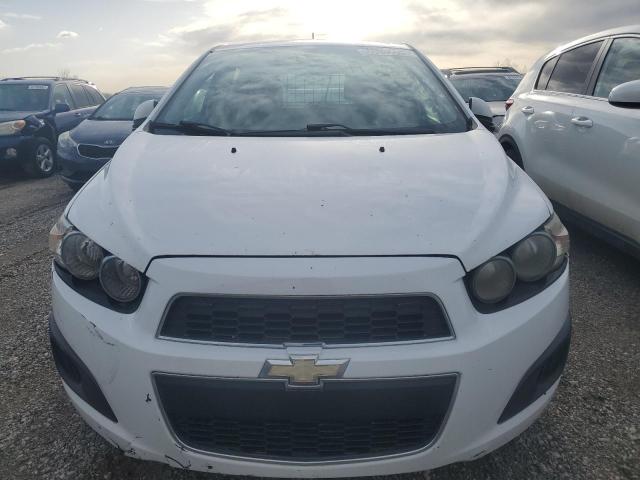 1G1JA6SH9F4119540 - 2015 CHEVROLET SONIC LS WHITE photo 5