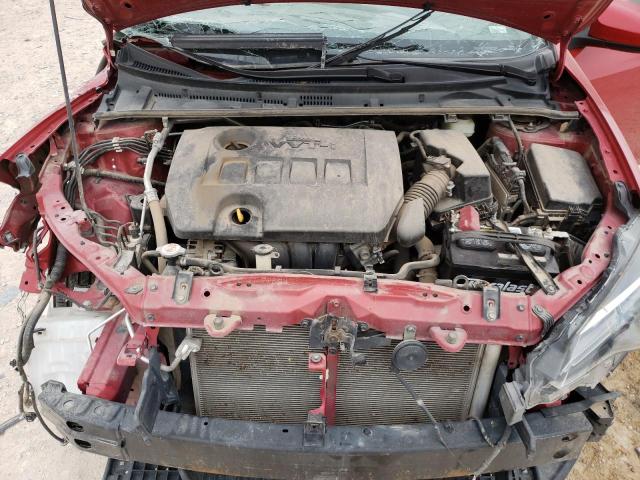 2T1BURHEXJC071201 - 2018 TOYOTA COROLLA L RED photo 11