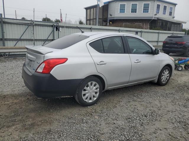 3N1CN7AP6FL802750 - 2015 NISSAN VERSA S SILVER photo 3