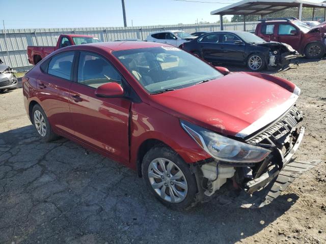 3KPC24A37JE021122 - 2018 HYUNDAI ACCENT SE MAROON photo 4