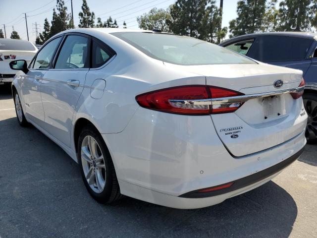 3FA6P0LU1JR181282 - 2018 FORD FUSION SE HYBRID WHITE photo 2