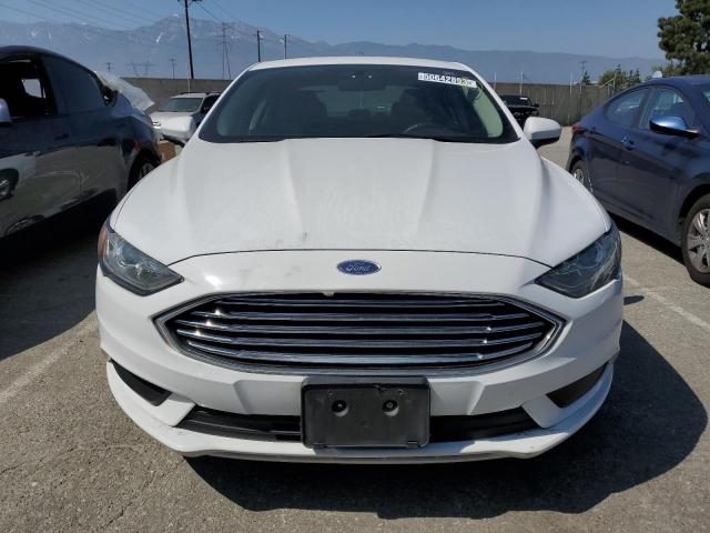 3FA6P0LU1JR181282 - 2018 FORD FUSION SE HYBRID WHITE photo 5